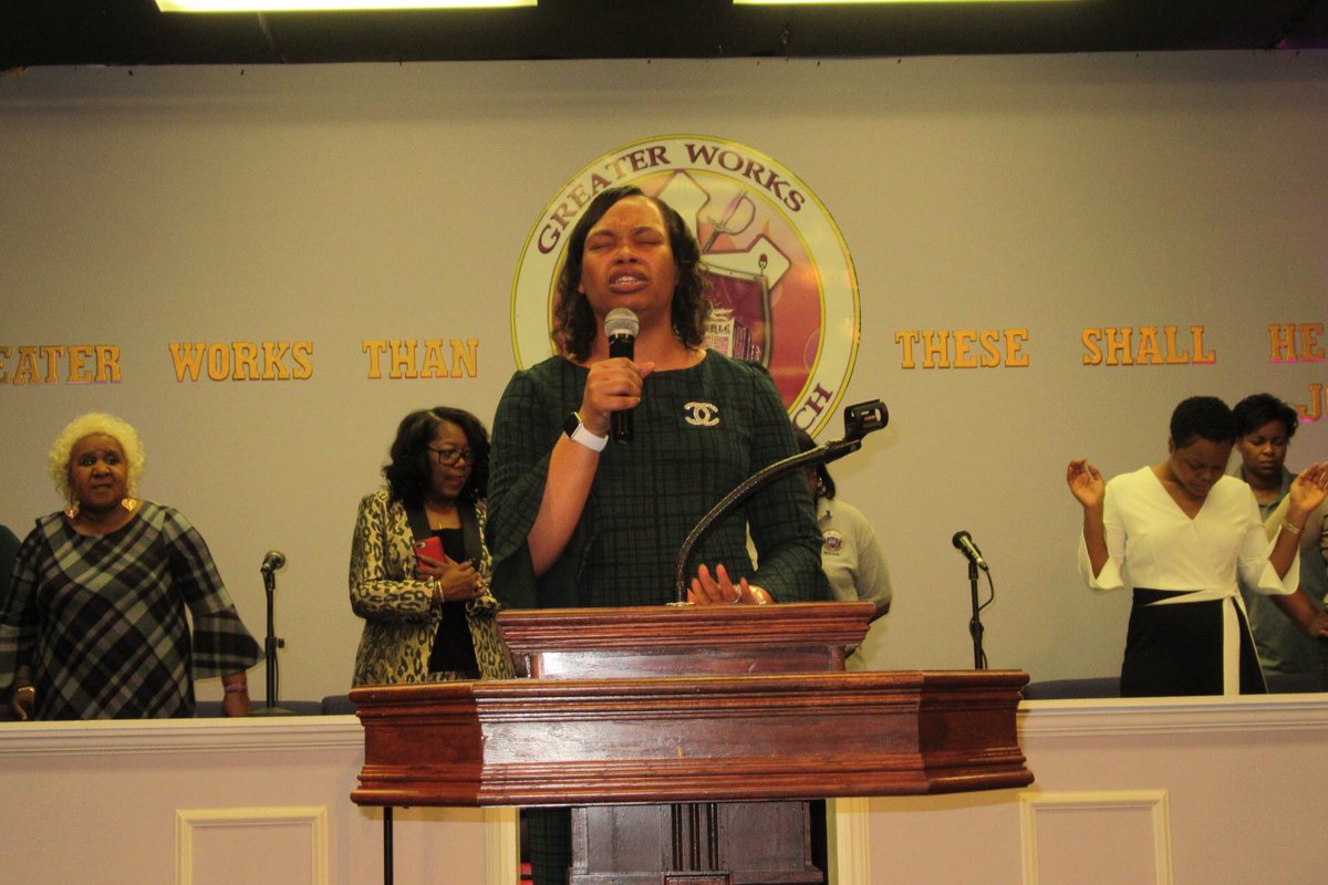gworkschurch's tweet photo. “Preacher Don’t Lie To Me” 12.29.19 @pastormichaelclayton. Subscribe to our YouTube channel (link in bio) for other sermons.
#Sunday #Sermon #PreacherDontLieToMe #FifthSunday #LastSundayOfTheYear #Life2019 #GreaterWorks #GWCC https://t.co/jQS6wBUjB3
