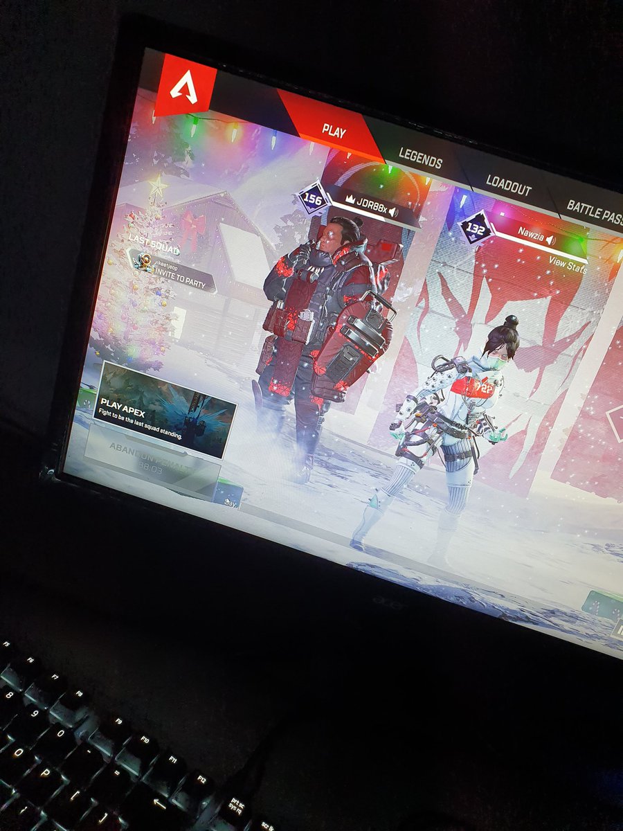 BRDSYTH's tweet photo. @PlayApex Explain this then, got a ban and deranked from plat 1 to 2 from leaving a normal unranked game 🙄 https://t.co/hxCT0NAkzg