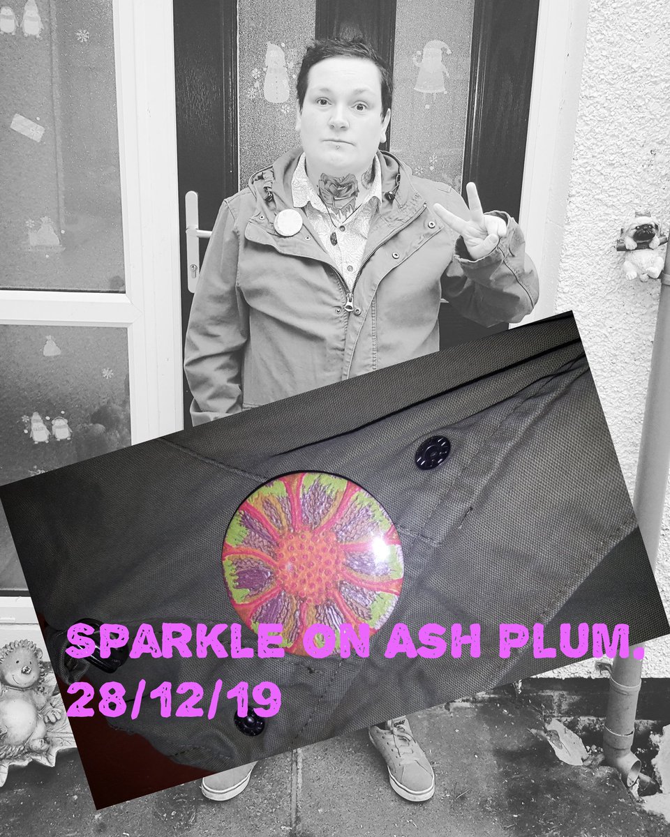 MarcusFredrick5's tweet photo. Sparkle on @info55741510 wore my badge today.. keeping you in my heart.

#fuckcancer #sparkleandshine #RestInPeace https://t.co/21jBKGEzyd