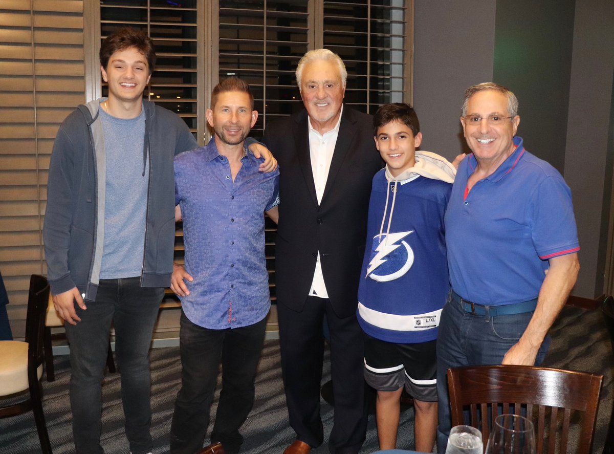 Phil Esposito tweet media