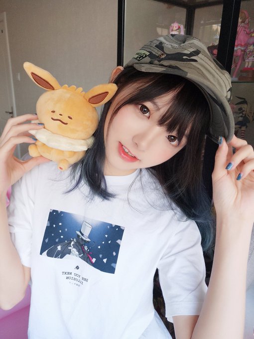 Twitterのコスプレ画像11