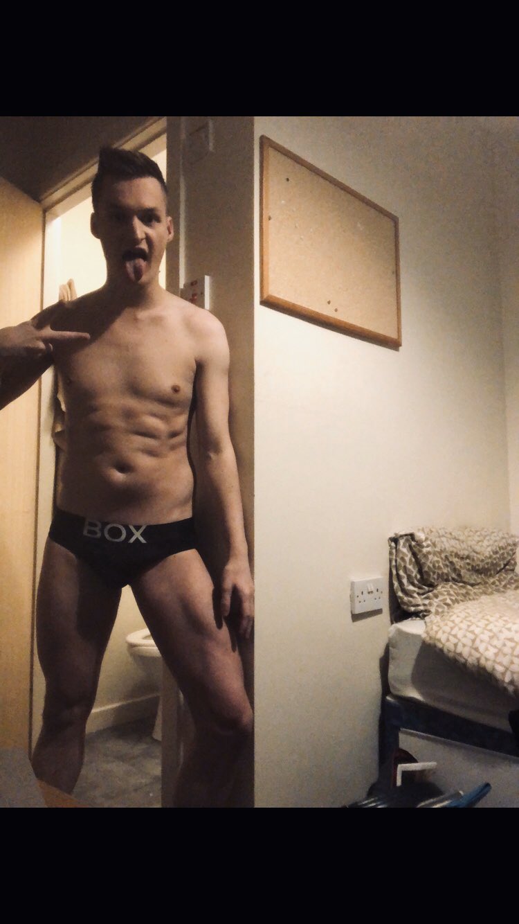 1 pic. Haven’t had sex in 3 months!! Had a threesome tonight... forgot how amazing sex makes me feel