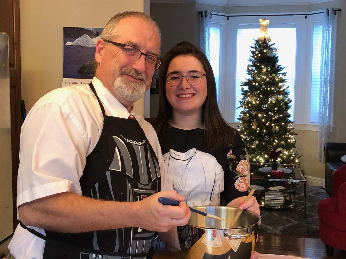 mrb43's tweet photo. Some Christmas making with my mom and my daughter. Can you say Cherry Cake? #makesomethingdelicious https://t.co/6ZTLvLHgKt