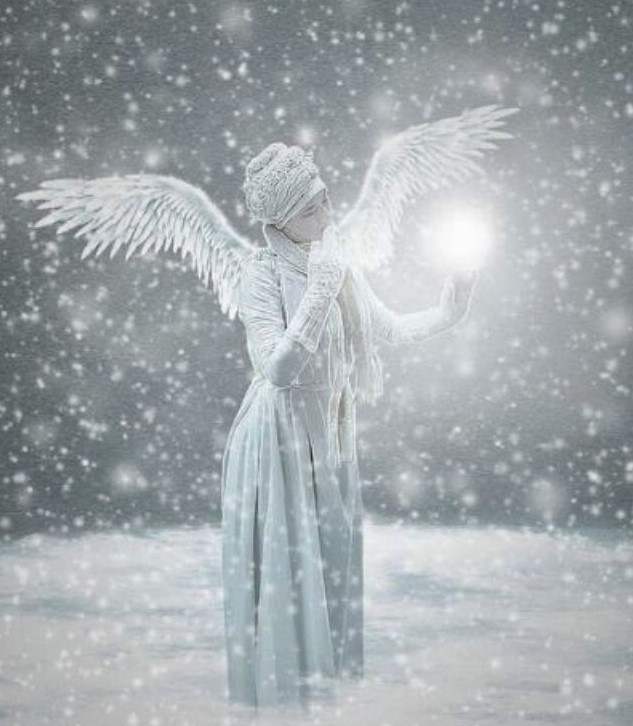 atreya2112's tweet photo. #madVerse  #BecomingFragile

Celestial diamonds
These are the silent drifts i give to you
  Glimpses of serenity
Falling in a winters light
To show you
  Glacial wings holds beauty 
Frost blankets hold warmth
And that souls can sing together
 Let there be peace 
    For all https://t.co/DOFQoxg1TB