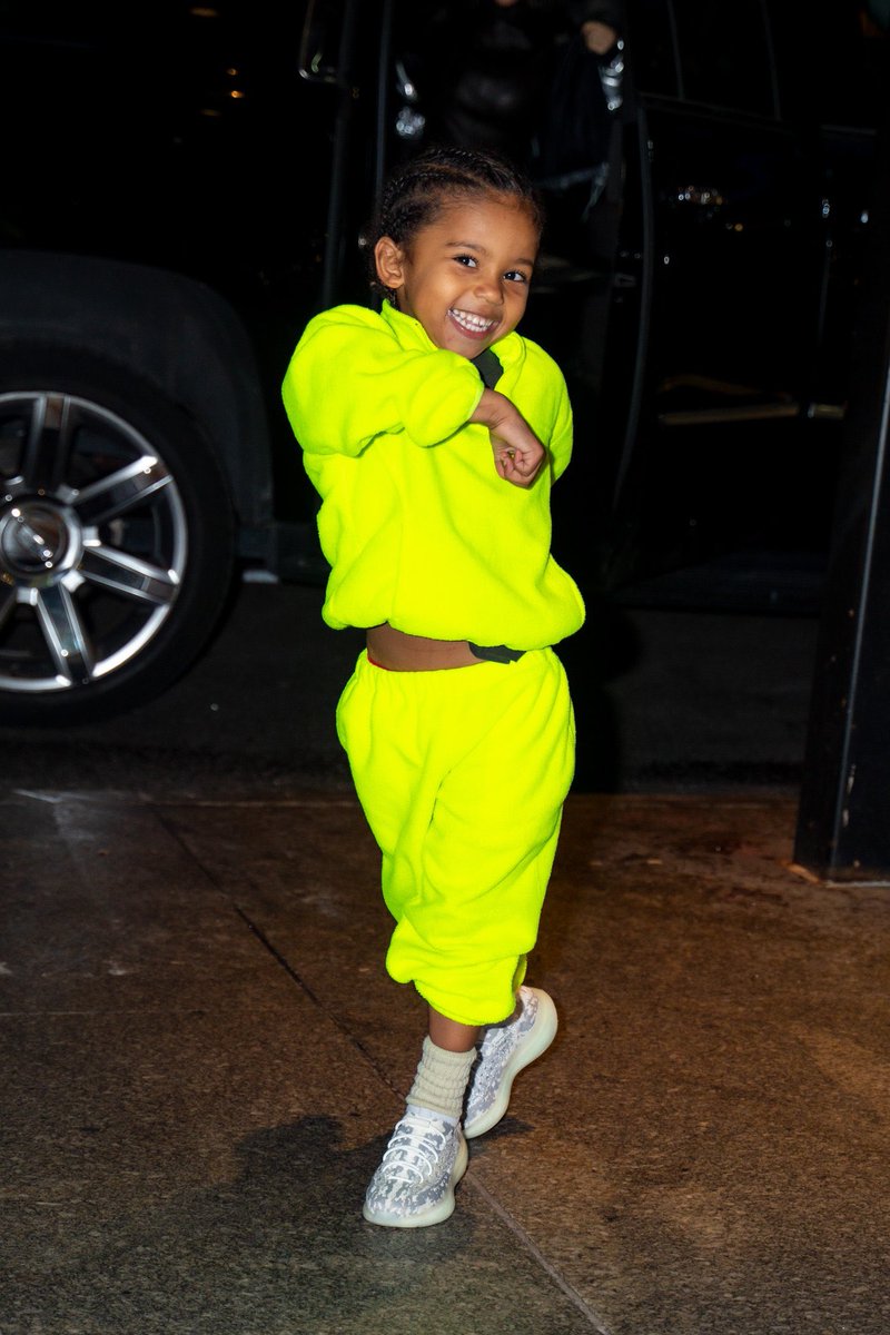 FUCCl's tweet image. do i want a ..... son ????