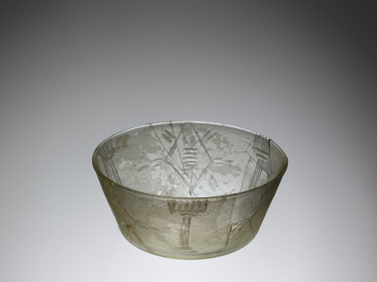 corningmuseum tweet media