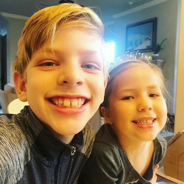 wheresamommy's tweet photo. The best gifts God has ever given me right here! My world, my everything!! Love you babies!🎅🏼 #mykidsaremylife #myworld❤️ .
.
.
.
.
.
.
.
.
.
.

#fitnessmoms #believeyoucan 
#bodyafterbabies #fitmomsclub #momswithstyle #realmoms #momlifebestlife #wheresa… https://t.co/ZrnX5PeXbE https://t.co/ayypxwIwYv