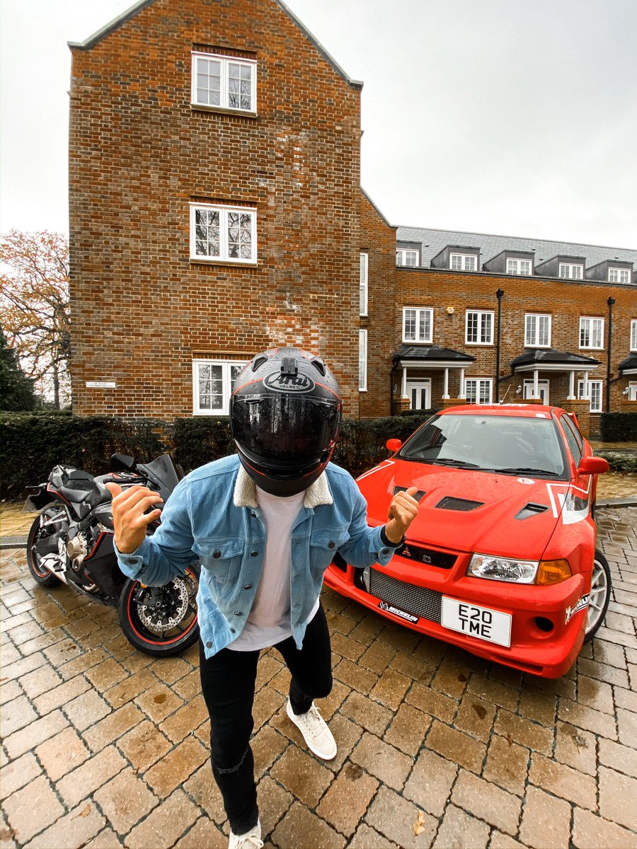 Paul Wallace tweet media