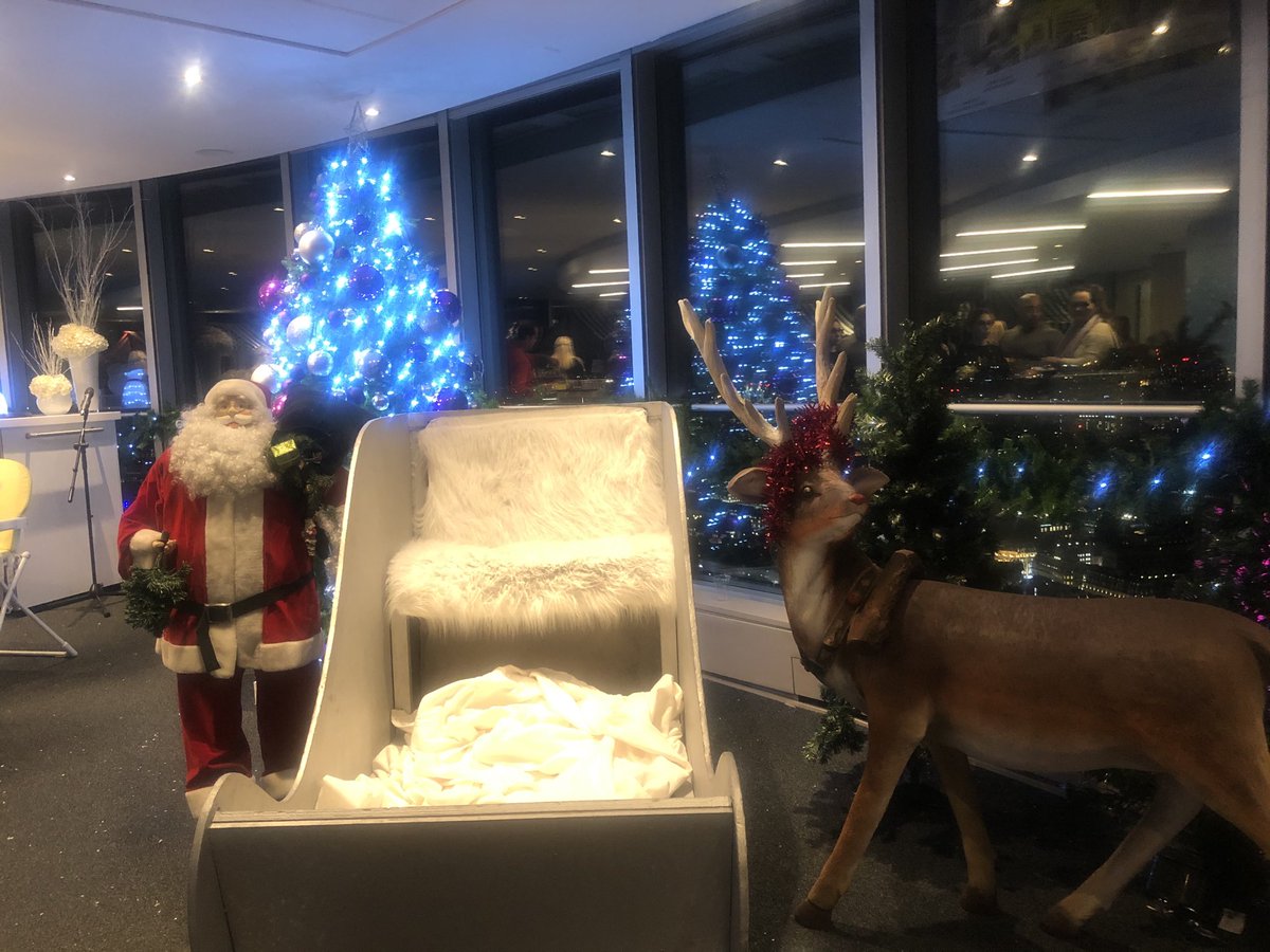 bttowerlondon's tweet photo. Day 6 of #BTTowerSanta #BTTowerGrotto ... 1 more day to goπ₯... https://t.co/bScOrldCOk