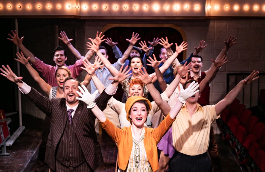 The Reviews Hub tweet media