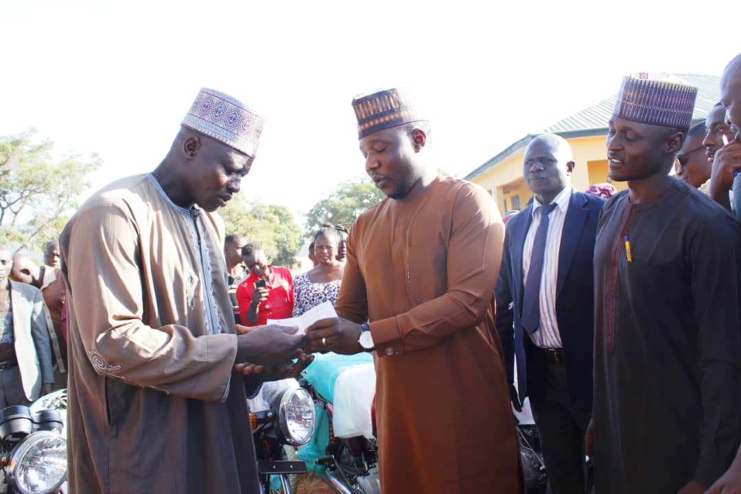 Rt. Hon. Abok Nuhu Ayuba tweet media