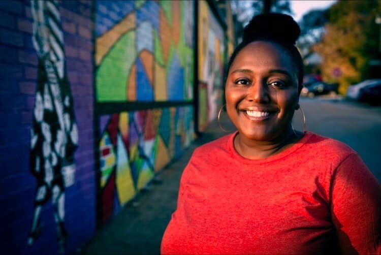 LetsGoghSkeete's tweet photo. So proud of my friend Jasmine Williams for completing her first mural! Our NAHS officers can say “I helped paint that!” years from now. Go check it out at Woods Chapel BBQ. #AtlantaMurals #NAHS #FultonArtStrong https://t.co/RteNbK2zq6
