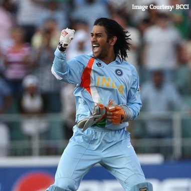 PunjabKingsIPL's tweet photo. 📂 Cricket
  └📁 INDIA 
       └📁 MS Dhoni
            └📁 Potential replacements
                  └⚠ Folder empty

1⃣5⃣ years ago, we learnt to play the Mahi way! 🤩

#SaddaPunjab #15YearsOfDhonism @msdhoni https://t.co/N3yIP3NR4e