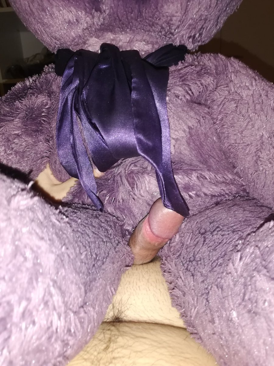 Xielmilano's tweet photo. #plushophilia
#nsfw
#plushe
#bear https://t.co/TDfUlBvEZ0