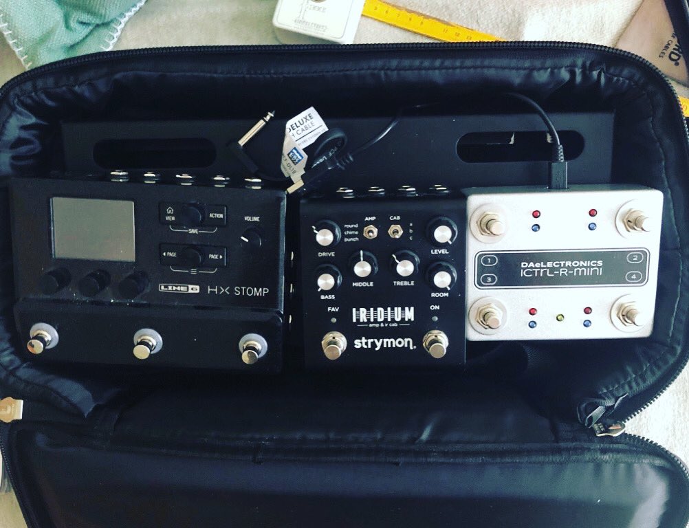da_electronics's tweet photo. Packed and ready to rock!  🤘🤘🤘
#hxstomp #Strymon #ictrlr
(photo courtesy by Heinrich Huentelmann)
https://t.co/9Vy4IVJ3t9 https://t.co/PHrVqZrJPa