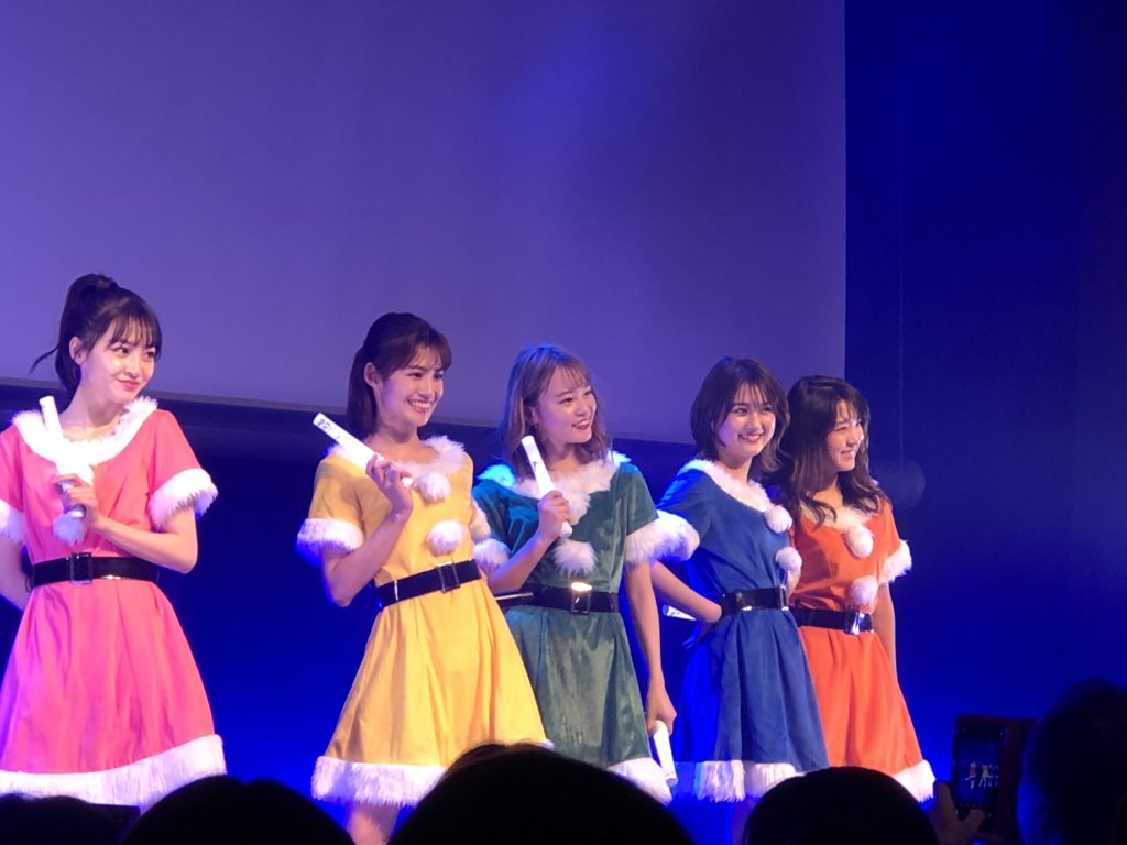 yuji817_h's tweet photo. 2019.12.22 渋谷ストリームホール
TPDの魅力はライブ・特典会でめっちゃ実感できます。すごいグループです。🤔
#FLASHTIME #TPD2019 https://t.co/owM6BRKz2q