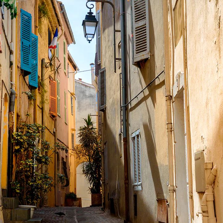 50 Things to Do in #France (from the Obvious to the #Best-Kept #Secrets)
purewow.com/travel/things-…