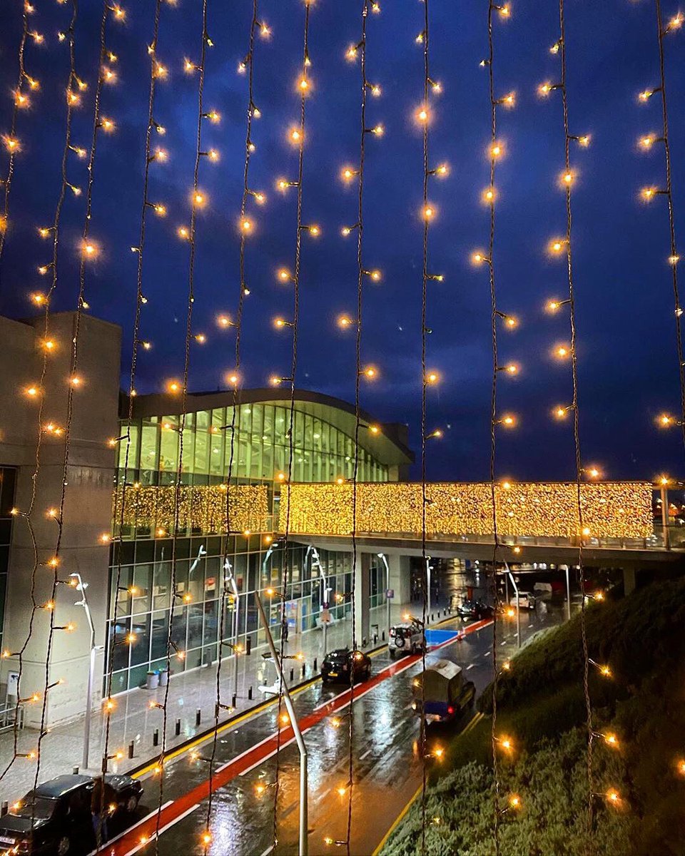 visitcyprus's tweet photo. Your first and last glimpse of the island! Larnaka and Pafos Airports are both in festive spirit. When was the last time you visited Cyprus? 🧳 #visitcyprus
📷 @yzoumos https://t.co/HEBbZsGqIV
