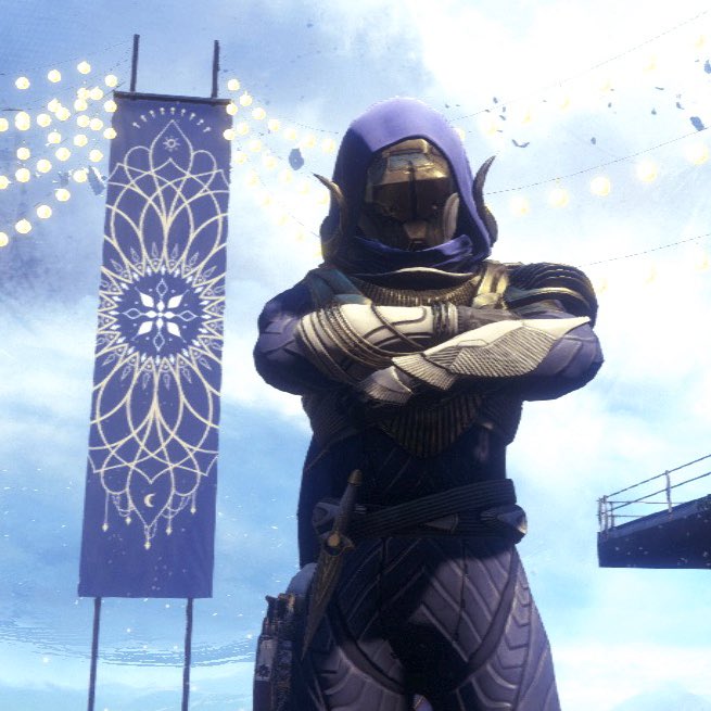 KCatticus's tweet photo. Getting my festive on in @DestinyTheGame!
Happy Dawning Guardians!
#DestinyHunters https://t.co/bGuxGWVBoT