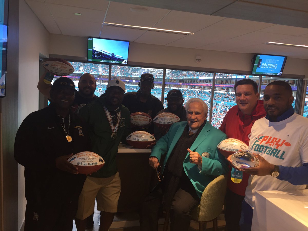 DonShula's tweet photo. Congratulations 2019 State Champions 2A-8A Head Coaches &amp; Coach of the Year! https://t.co/ADorribJ0j