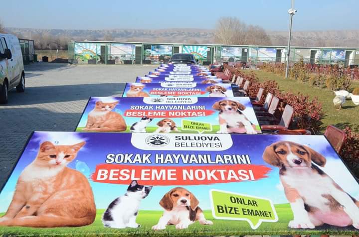 EmreBolatoglu's tweet photo. Sadece şefkat iyileştiricidir;çünkü insan içindeki tüm hastalıklar sevginin eksikliğinden kaynaklanır." Bu duyarlı ve şefkatli davranışlarından dolayı @SuluovaBelediye sine teşekkür ederim. https://t.co/dnl27JnGHU