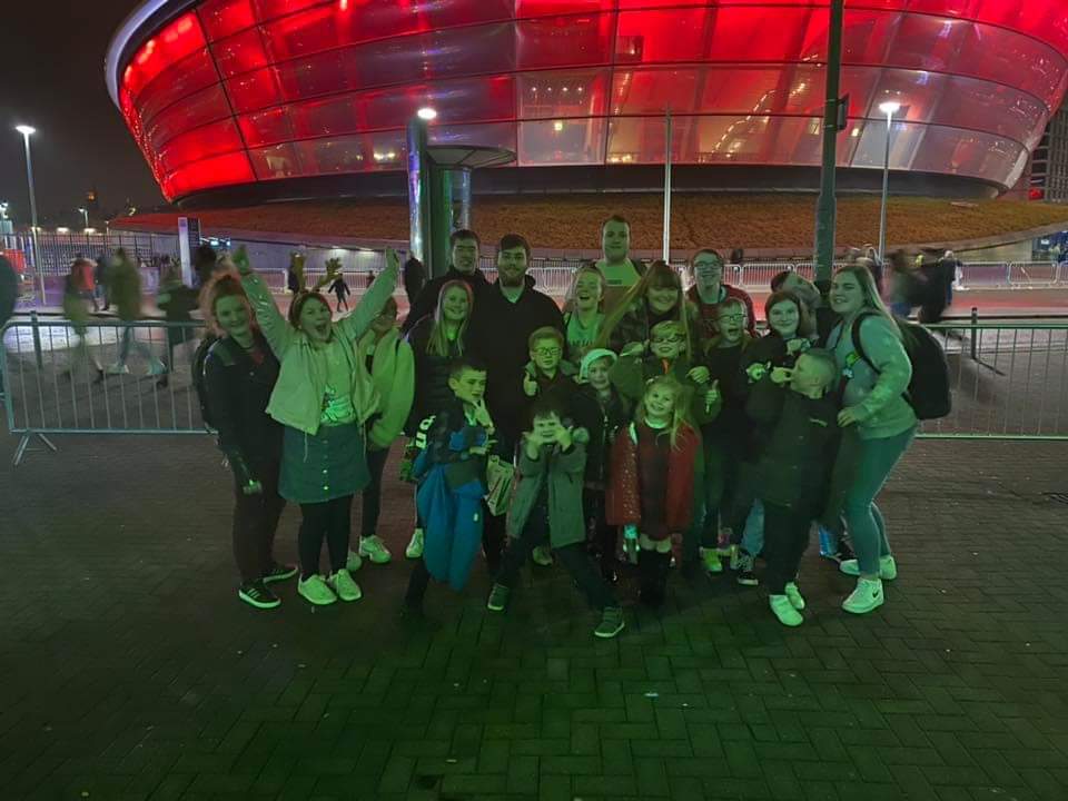 renfrewymca's tweet photo. This week we celebrated by throwing a farewell party as we close up the building ready for renovations to begin in Janaury and a trip to the panto! (Oh yes we did!)
From everyone at Renfrew YMCA, we wish you all a very Merry Christmas and a Happy New Year! 
See you all in 2020🎉 https://t.co/VxGGzxiYZ6