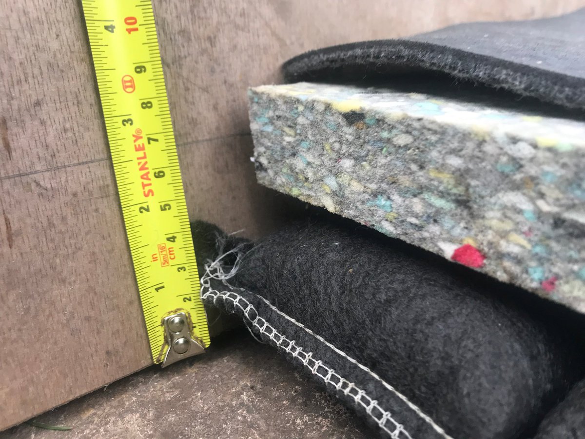 Maternity pen and seg pen mattress floors. Amazing easy to manage comfort. cowplan.com/maternity-pen-…