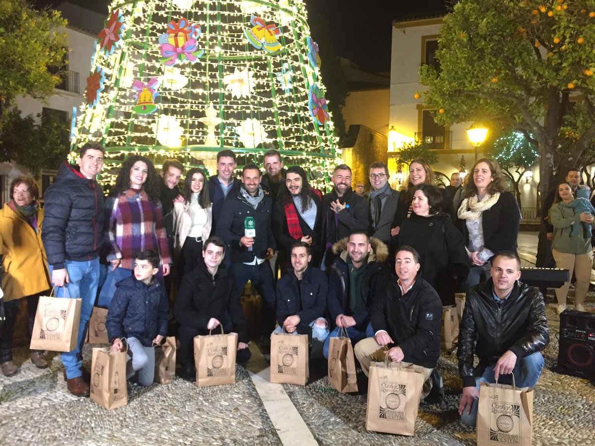 IGP_Estepa's tweet photo. Enhorabuena a las personas ganadoras del #Villancico de @canalsur y gracias por dar protagonismo a #Estepa y nuestros #mantecados y #polvorones, en el programa @adirecto https://t.co/FyehMB1H9e