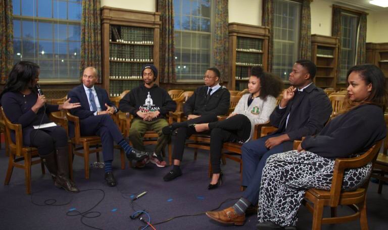 DevalforAmerica's tweet photo. Deval sat down with @theGrio’s Deputy Editor @NatashaSAlford and students and faculty in the historic @HowardU Founders Library to hear their concerns for the future. Watch the Q&A here 👉 https://t.co/Mby8UhyxSV… #DevalPatrick2020 #DevalForAll https://t.co/CdshaKPcA5