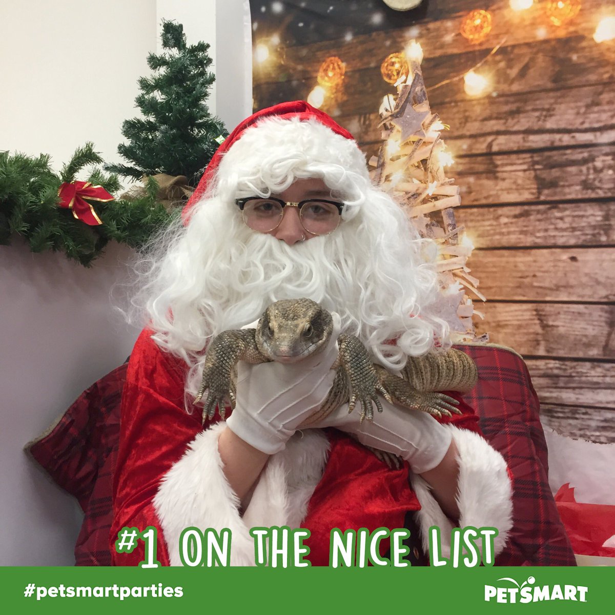 Today is the final day <a href="/PetSmart/">PetSmart</a> to see Santa from 12-4! Come on out and take some amazing pictures using the PetSmart App! Don’t forget to donate a Lucky or Chance to the children’s charity! <a href="/PetSmartChariTs/">PetSmart Charities®</a> #petsmartparties