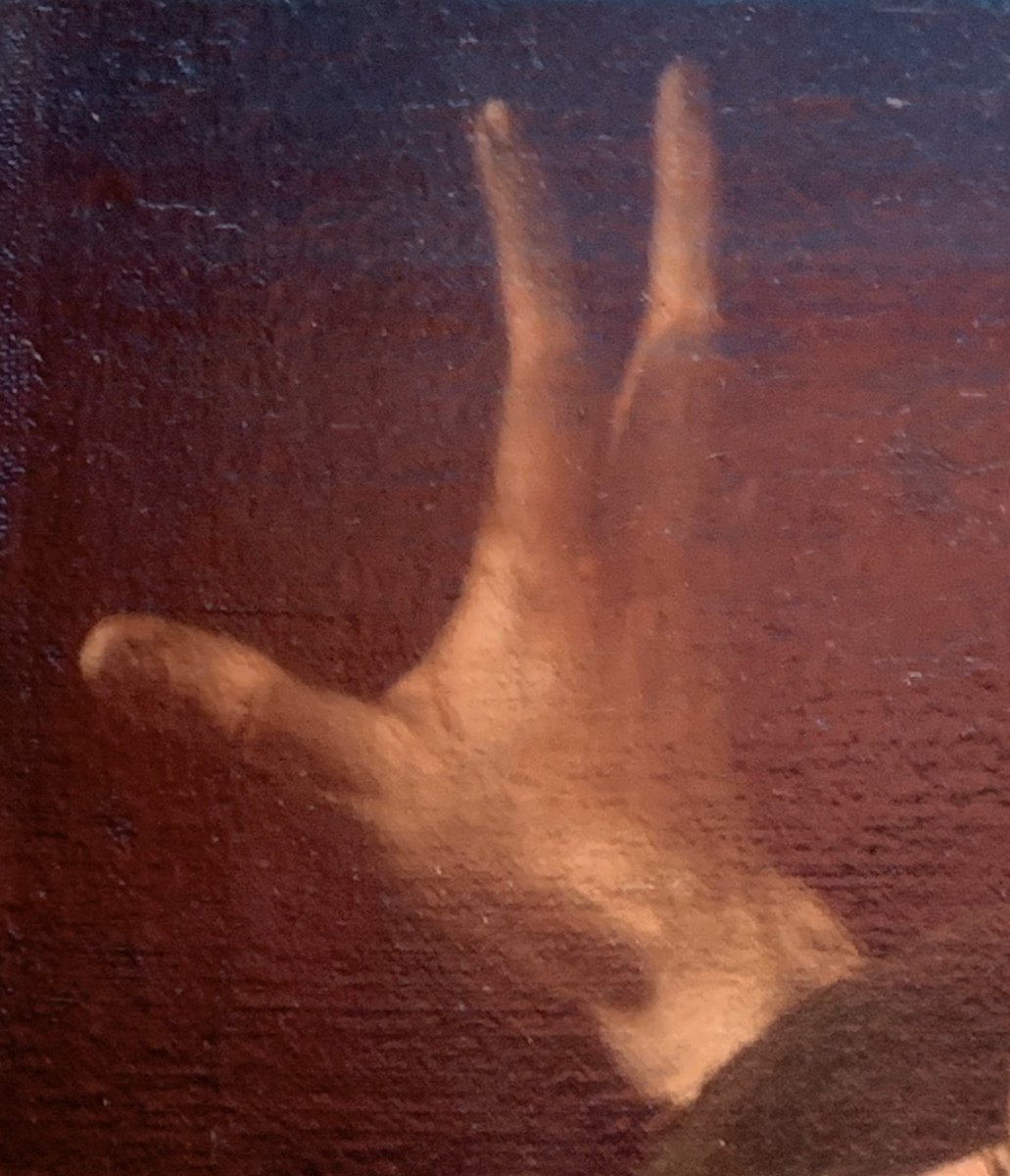 darraghgeraghty's tweet photo. Hand signals #caravaggio #NGIreland https://t.co/nAWTllAMtt