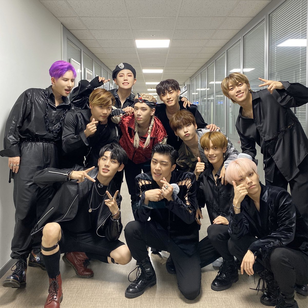 hylian_otaku's tweet photo. Were the cutest dorks π₯°
I miss everyone π
#ChoiceSelcaDay https://t.co/y90Vquk5zX