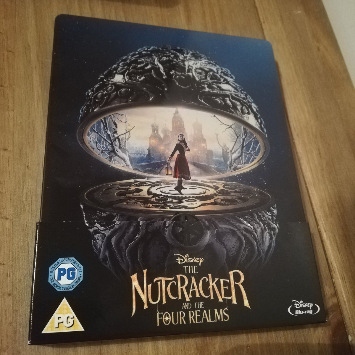 russelguppy's tweet photo. Films watched this year: 214 #bluray #steelbook #bluraycollection #steelbookcollection #yearofmovies #tvandfilmadventcalendar #advent #christmas #day22 #nutcracker #fourrealms #mackenziefoy #richardegrant #helenmirren #keiraknightley https://t.co/shILUxeTBf