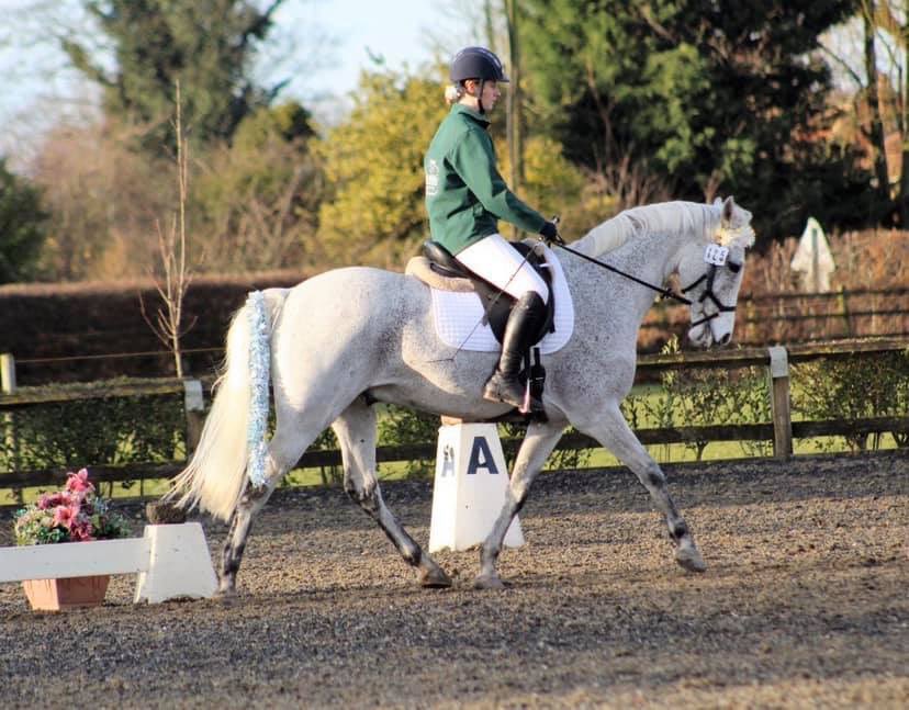 Charlie Wells tweet media