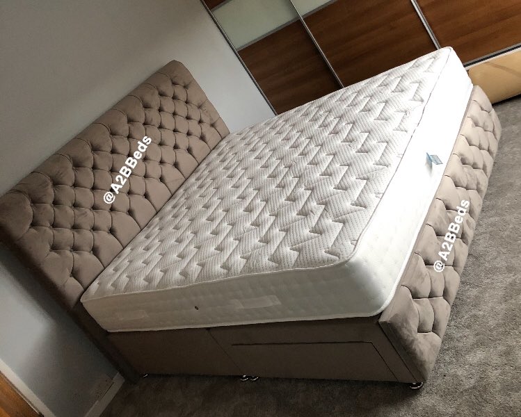 A2BBeds's tweet photo. The elegant ashbury sleigh set 😍
SALE NOW ON!!🔥
@A2BBeds #sale #offer #sunderland #newcastle 
FOLLOW US ON FACEBOOK OR INSTAGRAM FOR ALL OFFERS ✅ https://t.co/gMCKpEN1I0