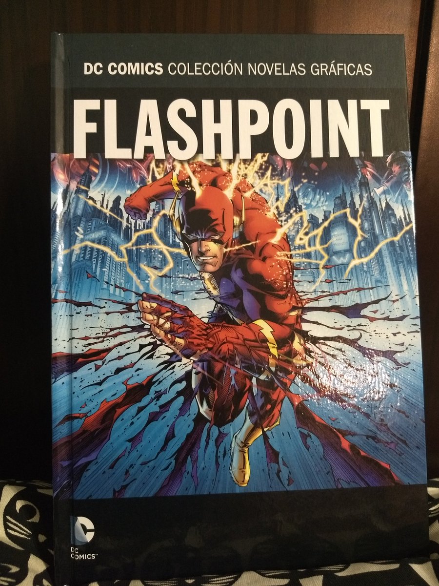 NeoDaVe's tweet photo. Por fin lo he conseguido, de segunda mano precintado, por que está fuera de stock por la pollada de #FlashpointXP Muy mal por los responsables.
Vuelvo a repetir que no puede ser que no se pueda encontrar normalmente este tipo de tomos "de inicio" sin la paja que te meten de más. https://t.co/nsu5Aoy7GE
