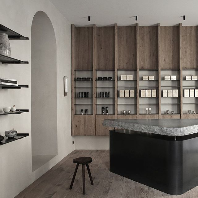 fadearchitects's tweet photo. These portal like, polished plastered arches in this Parisian Spa continues our arches trend. We love the minimal palette, which ensures the beautiful form remains strong throughout.
Designed by Emmanuel Simmons. https://t.co/yqjG95CgF3
