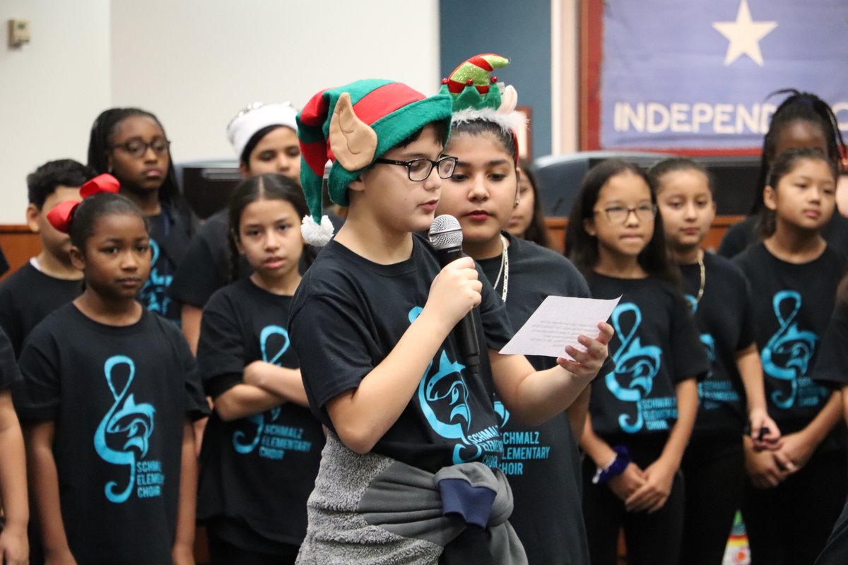 katyisd's tweet image. During the month of December, student choirs, bands, and orchestras from various campuses took trips around the #KatyCommunity bringing holiday cheer to nursing homes, local businesses, and District staff. Thank you making everyone&apos;s days a little brighter!