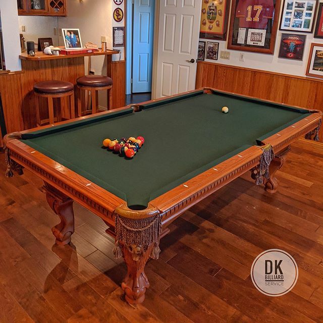 dkbilliards's tweet photo. 8 foot American Heritage with new cloth and cushions. Bottle Green in Orange #billiards #dkbilliards #playpool #mancave #gameroom #pooltable https://t.co/XaRbIUNwB1 https://t.co/3w5x3PRUFk