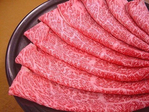 hirohikoshoda's tweet photo. すき焼き Sukiyaki è un piatto squisito tradizionale giapponese di manzo Wagyu 😋💯👍 .
#washoku #wagyu #sukiyaki #giappone #japan https://t.co/3VHAt0TWRZ