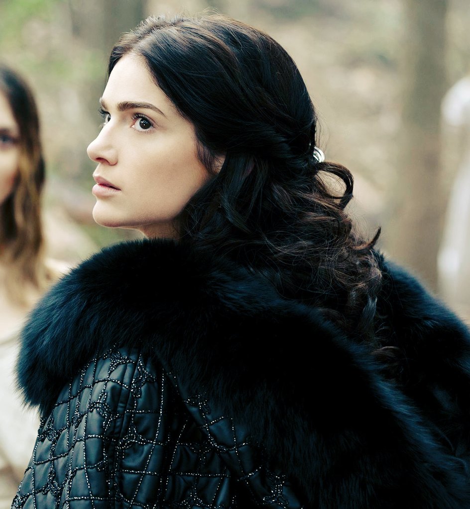 She's not sure participating in the Solstice festival is a good idea... who knows who she may run into. #PanshawFestival