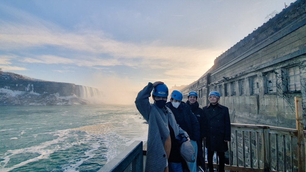 #더로즈 #TheRose #niagarafalls