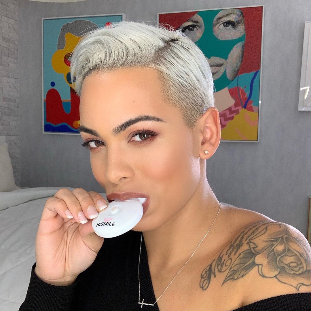 20:00 - 23 дек. 2019 г. https://shop.hismileteeth.com/kit-gift. 