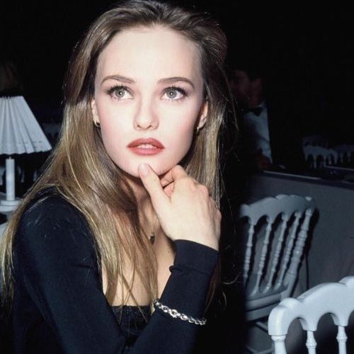 Happy birthday vanessa paradis 