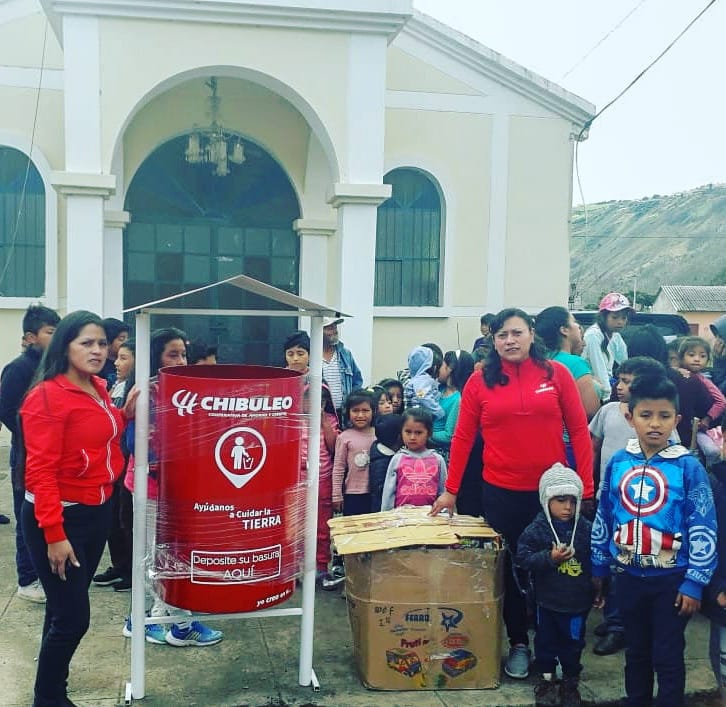 coopchibuleo's tweet photo. #SomosGrandes
📍#Pelileo||Se llevó a cabo un hermoso agasajo en la comunidad  Chambag, compartieron gratos momentos con niños y  adultos mayores de la zona.
#SomosChibuleo #LaCooperativaDeLosEcuatorianos https://t.co/JhLSYz5Zew