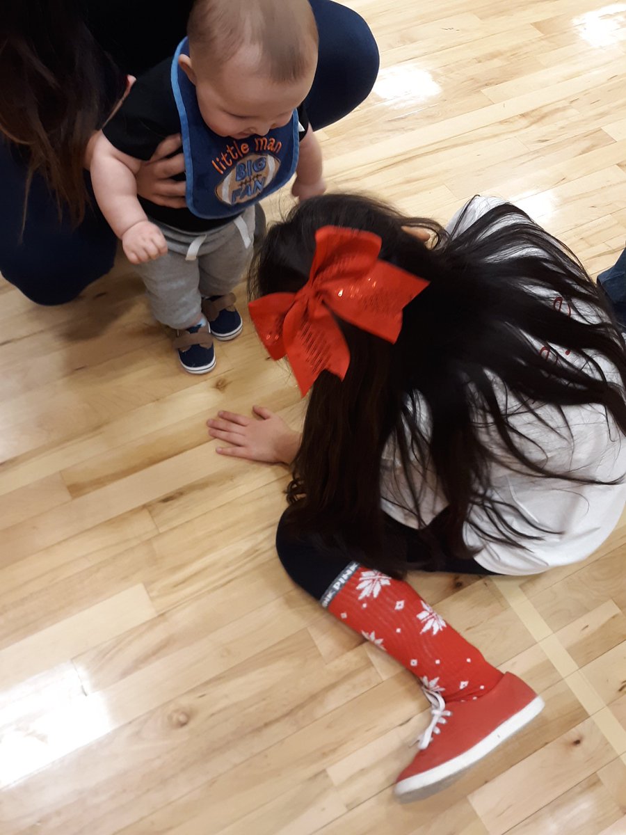 lexi_zachrich's tweet photo. Here's some cute pics of Jelly and Sawyer this weekend, these two always have eachother smiling ❤ @JuanitoNReyes https://t.co/AQr5RKLIop