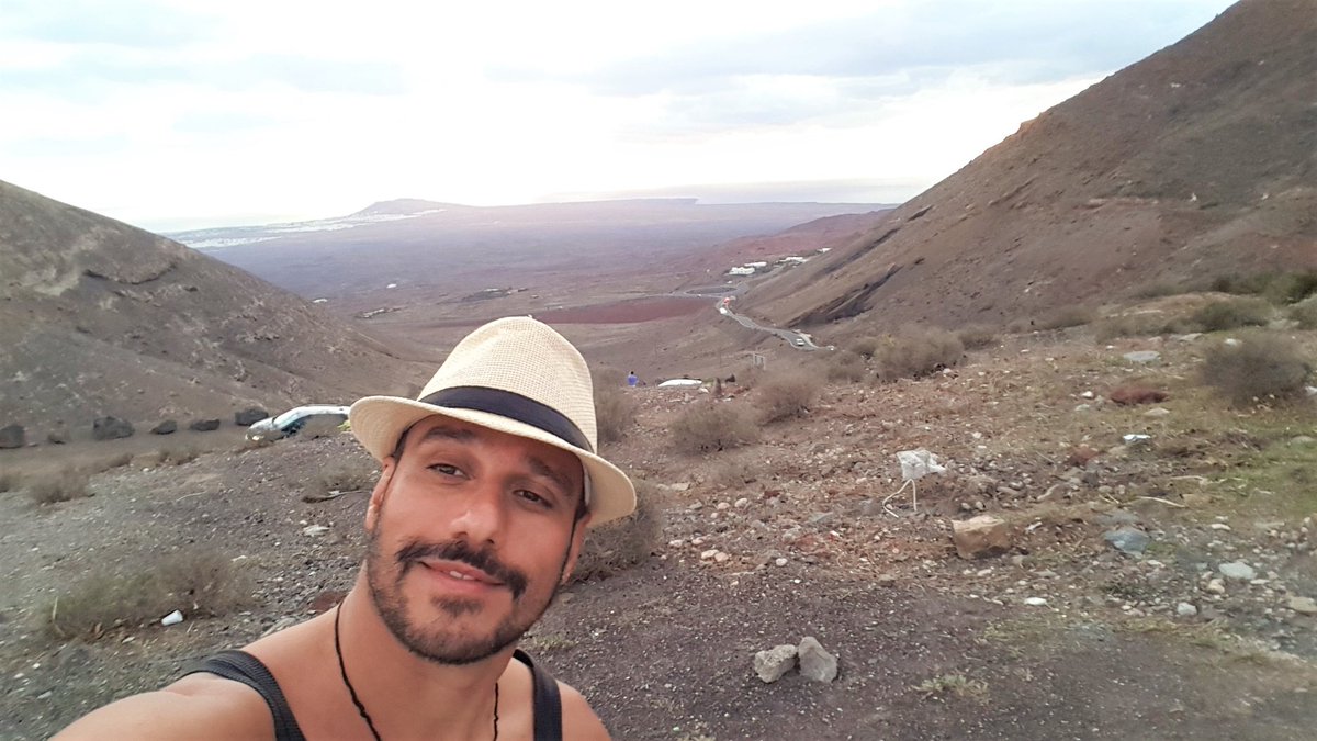 JoelSepelJOELSE's tweet photo. #EnLanzarote #lanzarote
https://t.co/uslomEdfJy
https://t.co/Z8PyJyV0T5
https://t.co/DfkgbuiPlm
#joelesepel #JOELSE #JoelSepel #CrumbleNot #GuarinoGiuseppe #supertop #theonewithanalphacaractere #tolivedifferentthaneverybody #composersinger #singercomposer #rocketman #TheNonFriend https://t.co/fkwSf3M1bM
