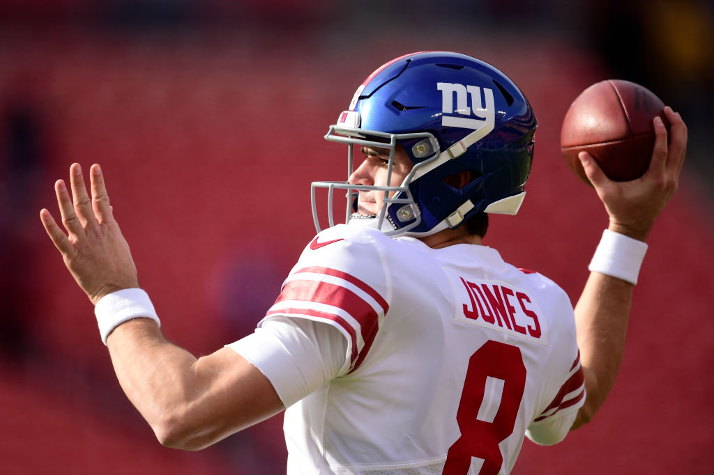 brgridiron's tweet photo. DIME SZN.

Giants rookie Daniel Jones throws five touchdowns, including game-winning in overtime 💰 https://t.co/j7gWbFJ9qm
