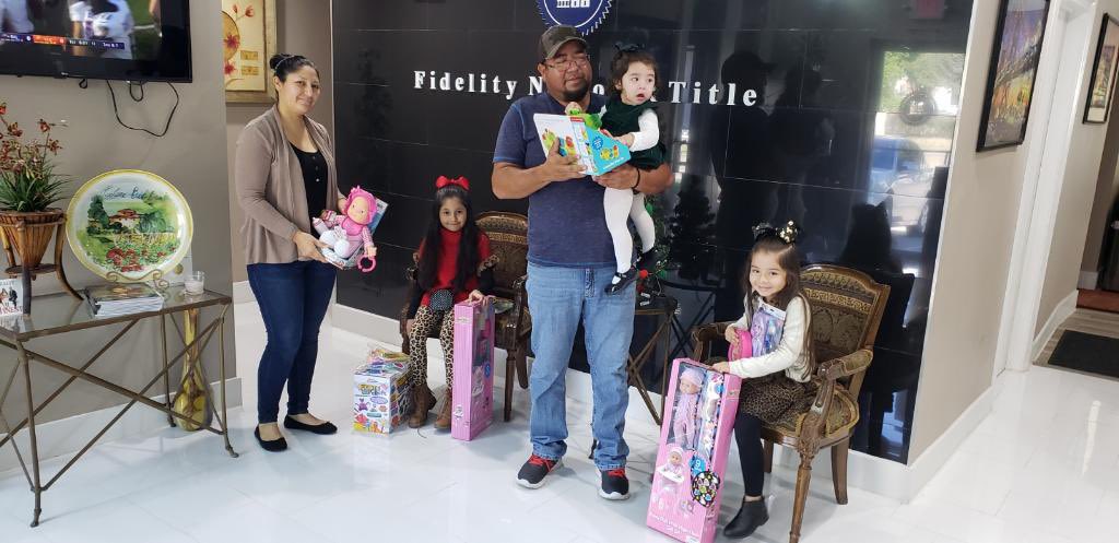 Adriaticogroup's tweet photo. It always great to see smile on the kids faces specially on Holidays. Thank you LaRaza for partnering with #CORErealty #FIDELITYBeechnut and Adriatico Investment Group and for helping us with the toys donation.🎄🎄🎄❤️❤️❤️🙏🙏🙏🌹🌹🌹. God bless everyone https://t.co/Ko4iCaUppF
