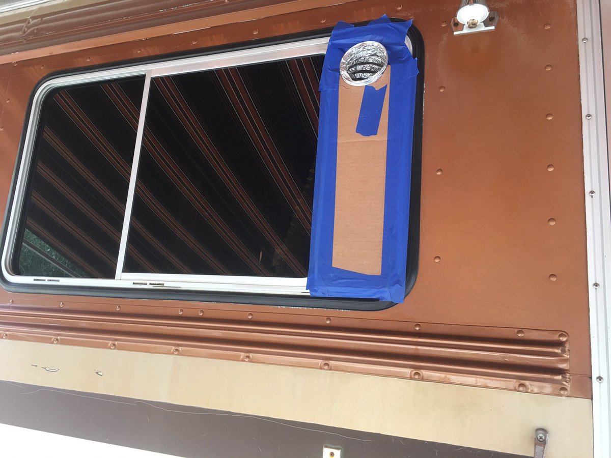 techsavvygirl's tweet photo. Just got notice that @glowforge is ready to ship my air filter! Our neighbors will be happy! Sometimes the wind blows just right and acrylic does not exactly smell as good as the bbq off our grill #vted #vtedmake #makered https://t.co/sRnBj945kt